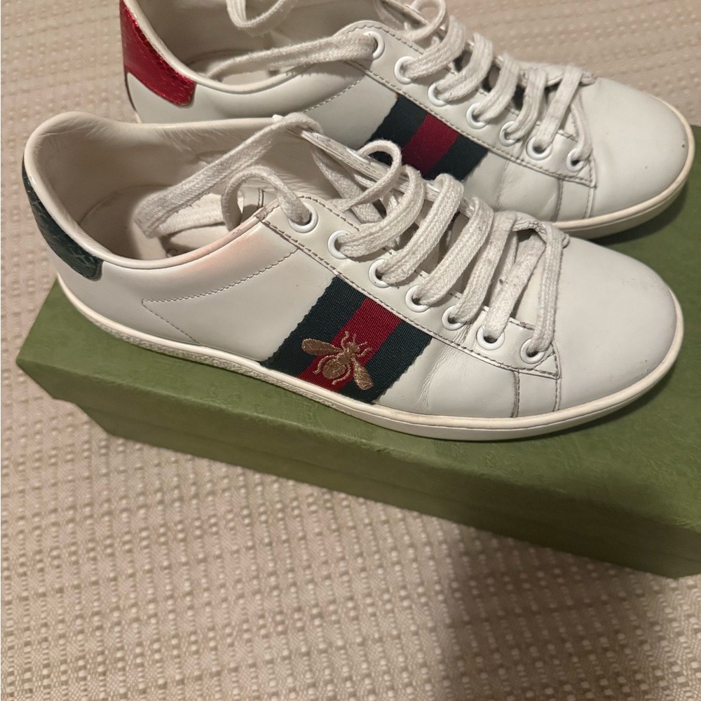 Women Gucci Ace White Sneakers size 35